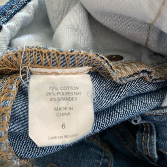 New York & Company Size 6 Jeans Slim Slouch Straight Leg Medium Wash - Picture 7 of 12